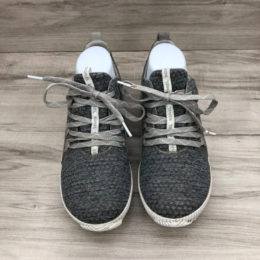 Sorel Sneakers Women's 7.5 Out N About Gray Mesh and Suede Lace Up Shoes